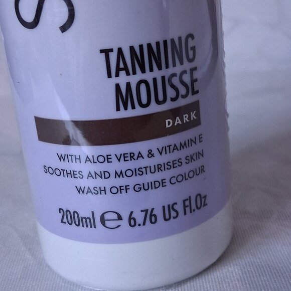 St. Moriz Professional Tanning Mousse Dark 200ml NEW - Picture 2 of 3
